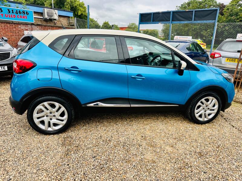 RENAULT CAPTUR