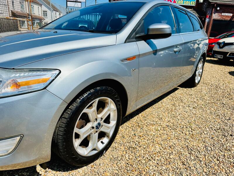 FORD MONDEO