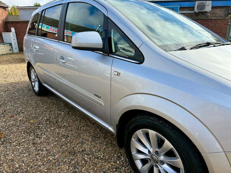 VAUXHALL ZAFIRA