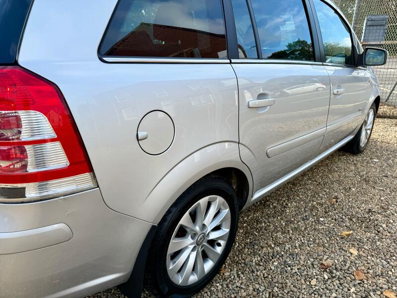 VAUXHALL ZAFIRA