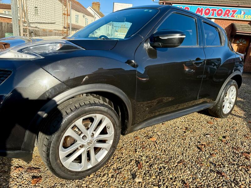 NISSAN JUKE